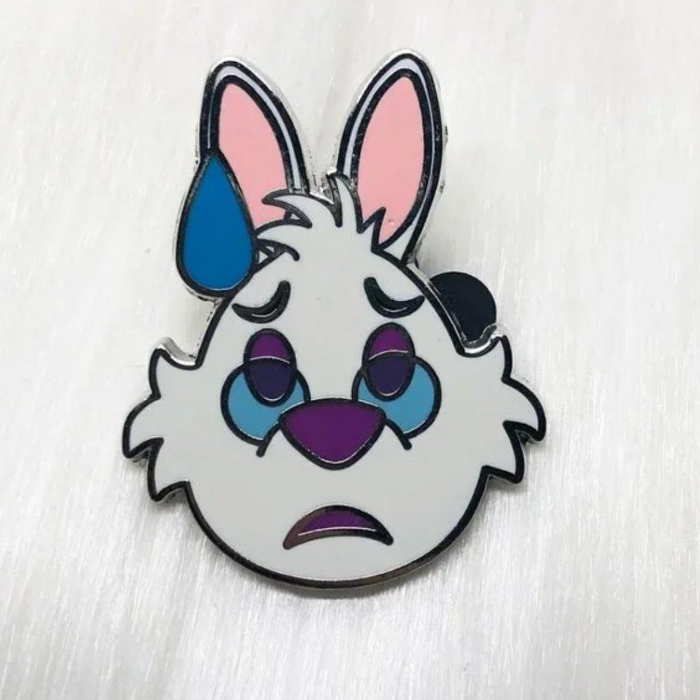 🔮‎ 5/$25 Disney Alice in Wonderland White Rabbit Nervous Emoji Pin